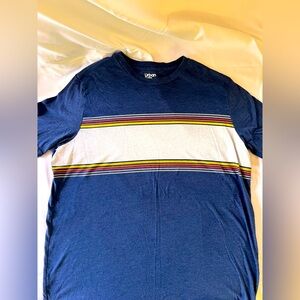 Urban Outfitters Men's Blue Striped T-Shirt retro vintage summer